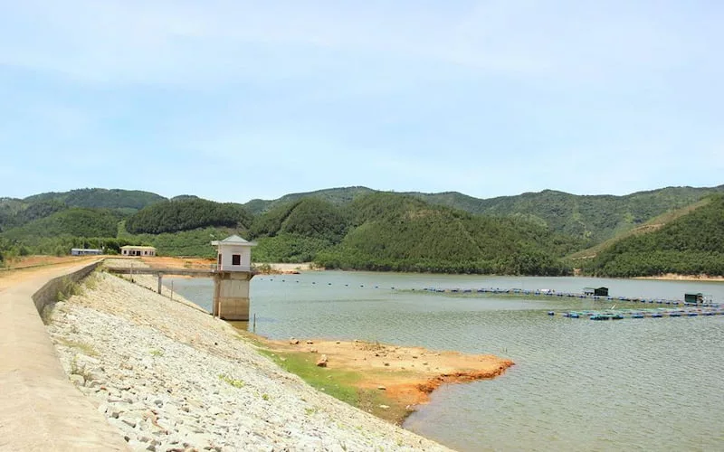 Giới thiệu Hồ Khe Ngang Huế